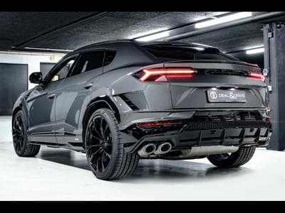 Lamborghini Urus S 4.0 V8  (666 CH) - AKRAPOVIC (2024) - Foto 1