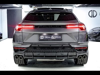 Lamborghini Urus S 4.0 V8  (666 CH) - AKRAPOVIC (2024) - Photo 4