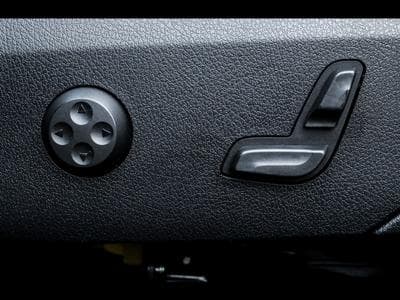 Mercedes GLC 300 DE 4MATIC AVANTGARDE (2024) - Photo 10