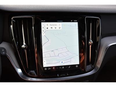 Volvo V60 2.0 B4 Plus Dark Geartronic CUIR MEMO PANO CAM360 HARMAN 1°M (2025) - Foto 11