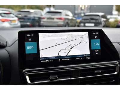 Citroën C5 Aircross 1.2 PureTech 130 Shine CUIR ACC SIDE GPS CAM 1° MAIN (2024) - Photo 9