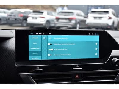 Citroën C4 1.2 PureTech 130 EAT8 MAX CUIR ACC SIDE HUD CAM360 1° MAIN (2024) - Photo 12