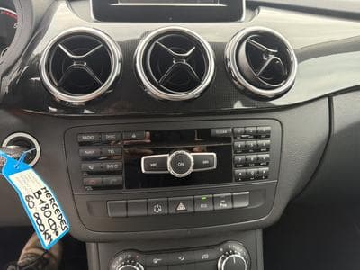 Mercedes B 180 1.8 CDI  AUTO 110CV (2012) - Photo 15