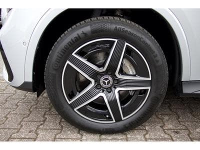 Mercedes GLC 300 e 4Matic 9G-TRONIC AMG Line Advanced (2024) - Foto 15