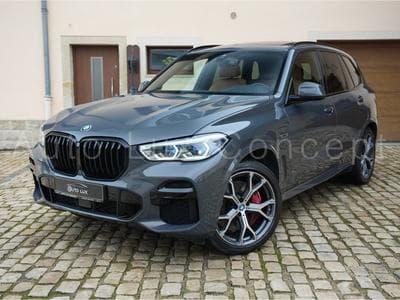BMW X5 xDrive45e M Sport (2022) - Foto 1