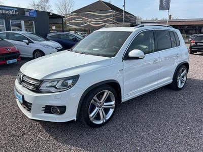 VW Tiguan Tiguan Sport &amp; Style BMT 4Motion *R-Line*Autom.* (2016) - Photo 1