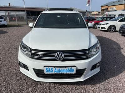 VW Tiguan Tiguan Sport &amp; Style BMT 4Motion *R-Line*Autom.* (2016) - Photo 1