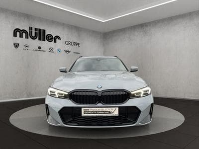 BMW 320 320i Touring (2023) - Foto 1