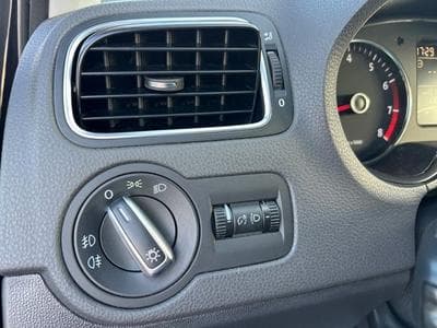 VW Polo Polo V Life *PDC*SHZ*Klimaaut.*Steuerkette Neu* (2013) - Photo 14