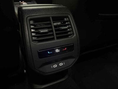 Cupra Leon -29% 1.5 eTSI 150cv BVA+MIRRORLINK+CAM+LED+JA18 (2025) - Photo 13