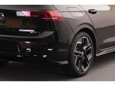 VW Golf R-Line 1.5 eTSI 110KW-150CV DSG7 - (2026) - Foto 13