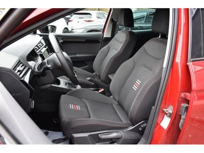 Seat Ibiza 1.0 TSI FR REGUL GPS BEATS FULL LINK ATT RMQ 1° MAIN (2018) - Foto 6