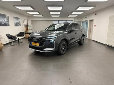 Audi Q3 SUV e-hybrid S Line 272 CV / 200 KW S tronic (2025) - Photo 1