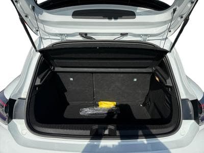 Renault Clio 1.0 Tce Techno (2024) - Foto 8