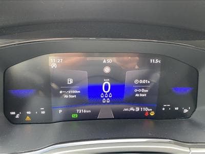 VW Touran (2025) - Photo 8