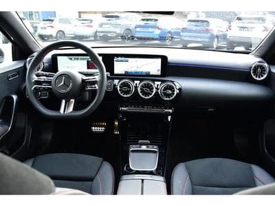 Mercedes GLA 200 (2025) - Foto 9