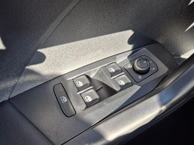 VW T-Cross 1.0 TSI 116PS (2026) - Photo 13