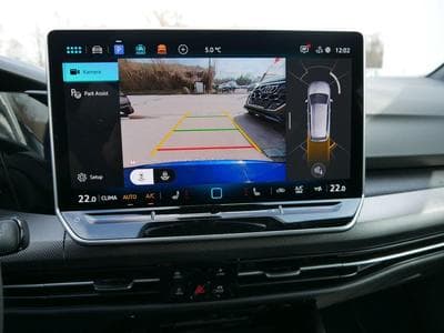 VW Golf Variant R-Line (2026) - Photo 13