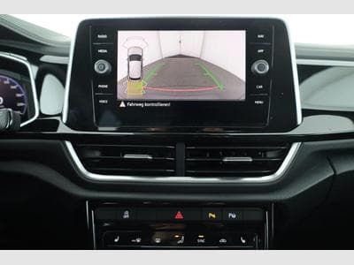 VW T-Roc R-Line (2025) - Photo 6