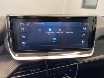 Peugeot 208 1.2 PureTech Style LED Tempomat SHZ PDC Touch (2025) - Photo 12