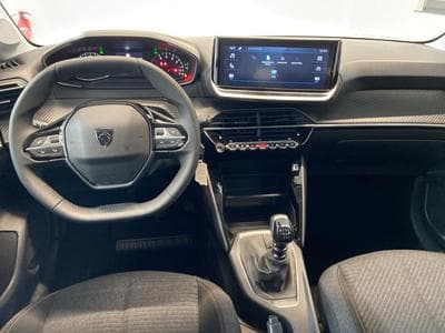 Peugeot 208 1.2 PureTech Style LED Tempomat SHZ PDC Touch (2025) - Photo 7