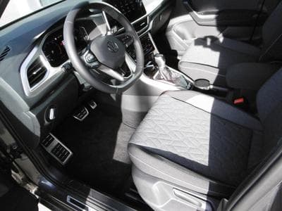 VW T-Roc Move 1.5 TSI (2025) - Photo 2