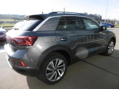 VW T-Roc Move 1.5 TSI (2025) - Photo 8