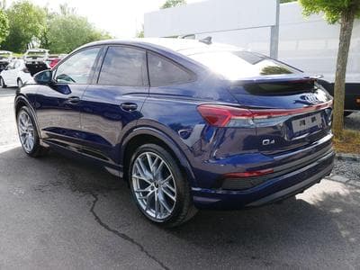 Audi Q4 e-tron Sportback 50 QUATTRO (2023) - Photo 9