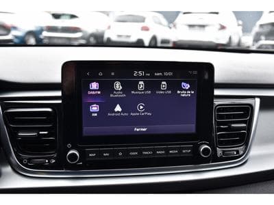 Kia Rio 1.0T 100pk/cv 7-DCT PULSE GPS CAM 1° MAIN (2023) - Foto 11