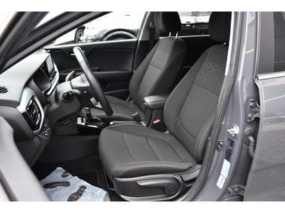 Kia Rio 1.0T 100pk/cv 7-DCT PULSE GPS CAM 1° MAIN (2023) - Photo 6