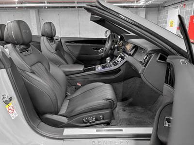 Bentley Continental GT GTC GTC V8 4.0 / TOURING / MULLINER /21 (2023) - Foto 9