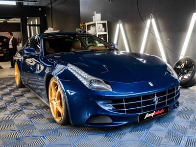 Ferrari FF 6.3 V12 (2011) - Photo 5