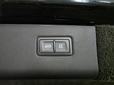 Bentley Bentayga Bentayga 4.0 V8 4WD PANO CUIR COC SOFTCLOSE (2023) - Photo 13