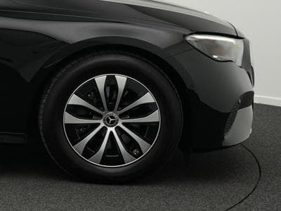 Mercedes E 200 d Lim Avantgarde LED+Kamera+Totw+Apple (2025) - Photo 8