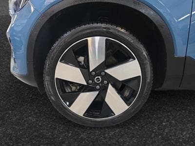 Volvo EX40 Extended Range Plus Electrique (2025) - Photo 14