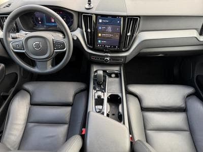 Volvo XC60 T6 Core Bright / Hybride (2023) - Photo 10