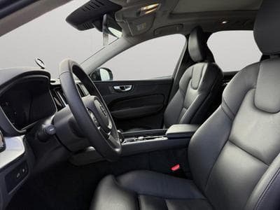 Volvo XC60 T6 Core Bright / Hybride (2023) - Photo 15