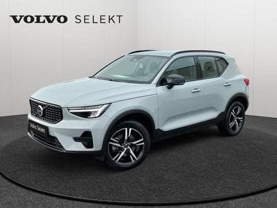 Volvo XC40 B3 Plus Dark / Essence (2025) - Photo 1