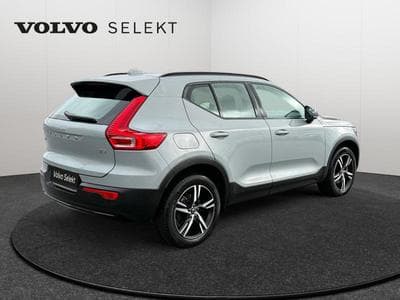 Volvo XC40 B3 Plus Dark / Essence (2025) - Photo 2