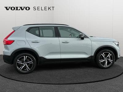 Volvo XC40 B3 Plus Dark / Essence (2025) - Photo 7
