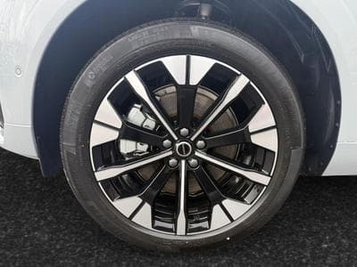 Volvo XC60 Facelift T6 Plus Dark / Hybride (2025) - Photo 14