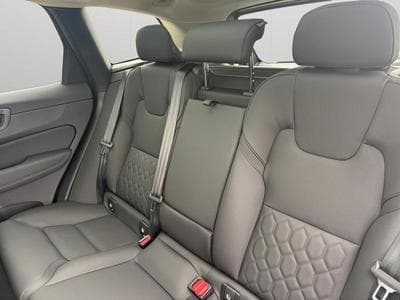 Volvo XC60 Facelift T6 Plus Dark / Hybride (2025) - Photo 13