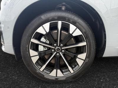 Volvo XC60 Facelift T6 Plus Dark / Hybride (2025) - Photo 14