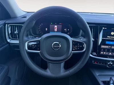 Volvo V60 B5 AWD / Essence (2023) - Photo 12