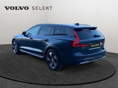 Volvo V60 B5 AWD / Essence (2023) - Photo 3