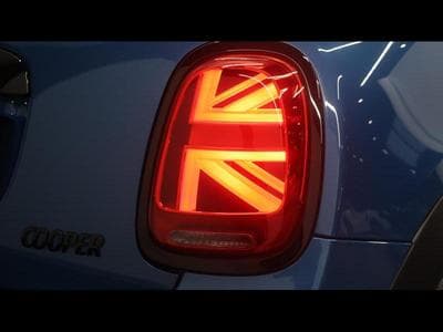 MINI Cooper 1.6 136 hatch Auto (2024) - Foto 9