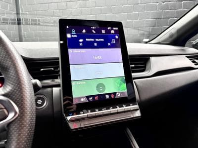 Renault Captur 1.3 TCE 160 CV TECHNO **Caméra** Sièges Chauff.** ACC ** (2025) - Photo 14