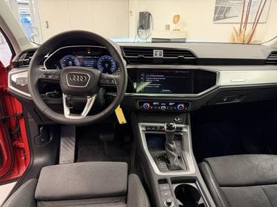 Audi Q3 S line 45 TFSIe 245 CV / 180 kW S tronic (2023) - Photo 5