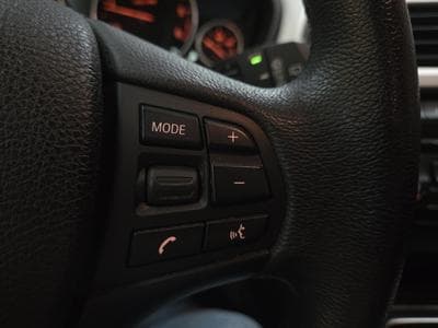 BMW 318 d Touring advantage 136CV (2018) - Foto 11