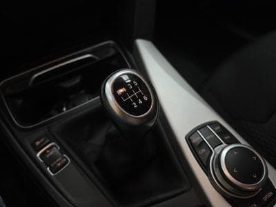 BMW 318 d Touring advantage 136CV (2018) - Foto 14